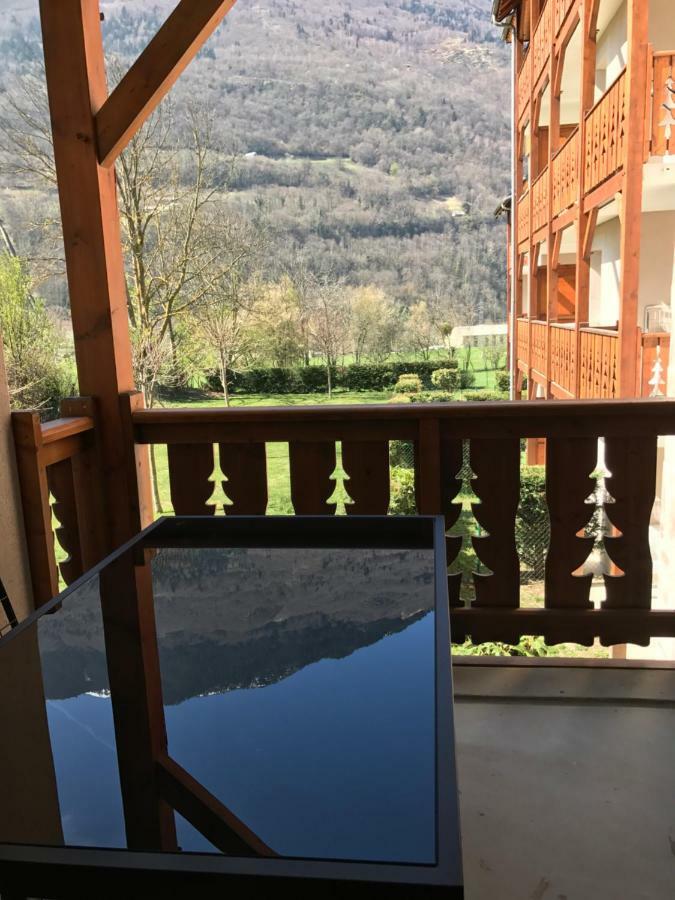 Appartement Tt Confort Au Coeur Des Montagnes Avec Vue Sur Les Montagnes Wifi Luz-Saint-Sauveur Dış mekan fotoğraf