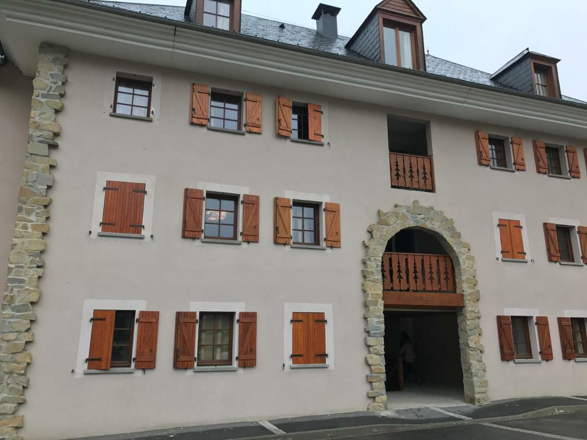 Appartement Tt Confort Au Coeur Des Montagnes Avec Vue Sur Les Montagnes Wifi Luz-Saint-Sauveur Dış mekan fotoğraf